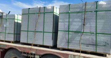 铁岭 芝麻白花岗岩地铺石装车日常