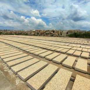 铁岭 黄金麻荔枝面花岗岩石材地铺石防护中