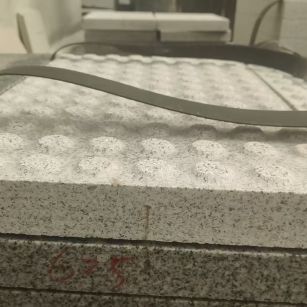 铁岭 芝麻白花岗岩6.0公分荔枝面五轴加工雕刻盲点