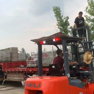 铁岭 黄金麻冰裂纹，地铺石装车