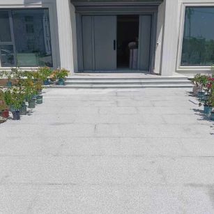 铁岭 芝麻白花岗岩地铺石地面铺装