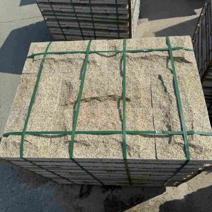 铁岭 黄金麻花岗岩石材自然面蘑菇石成品