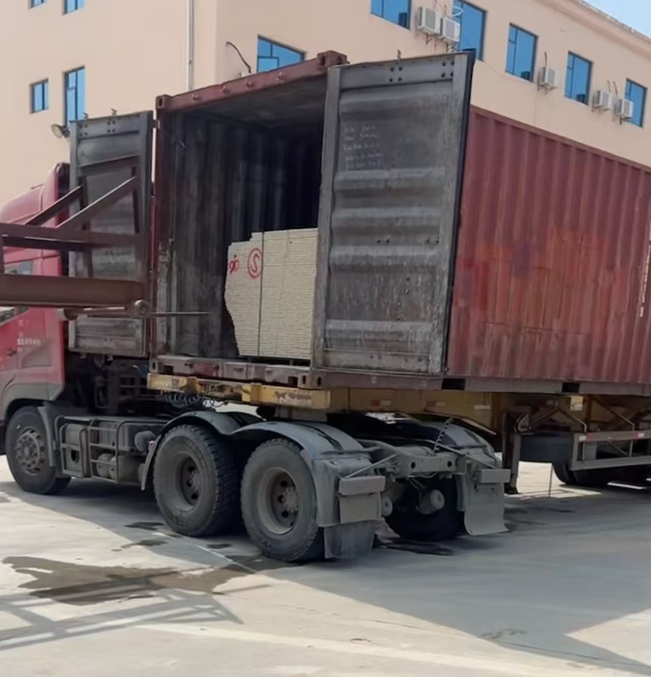 铁岭 黄金麻荔枝面毛板