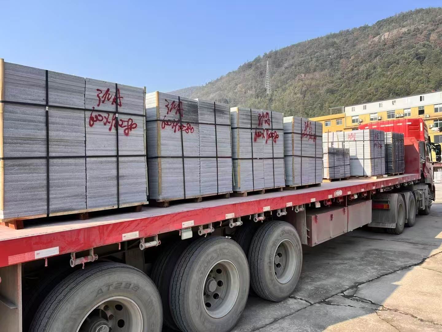 铁岭 芝麻灰地铺石出货日常