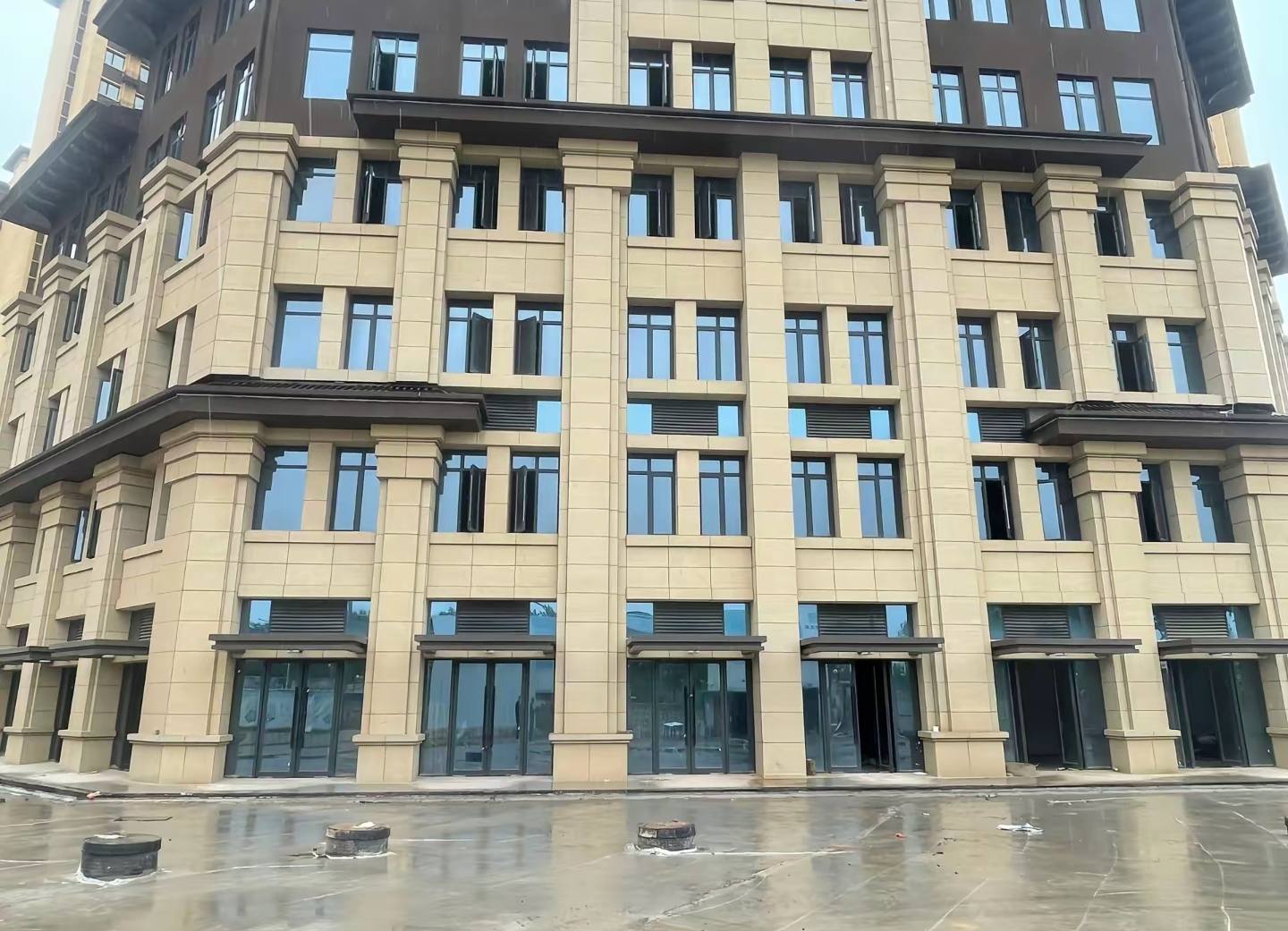 铁岭 黄金麻花岗岩荔枝面小区外墙干挂