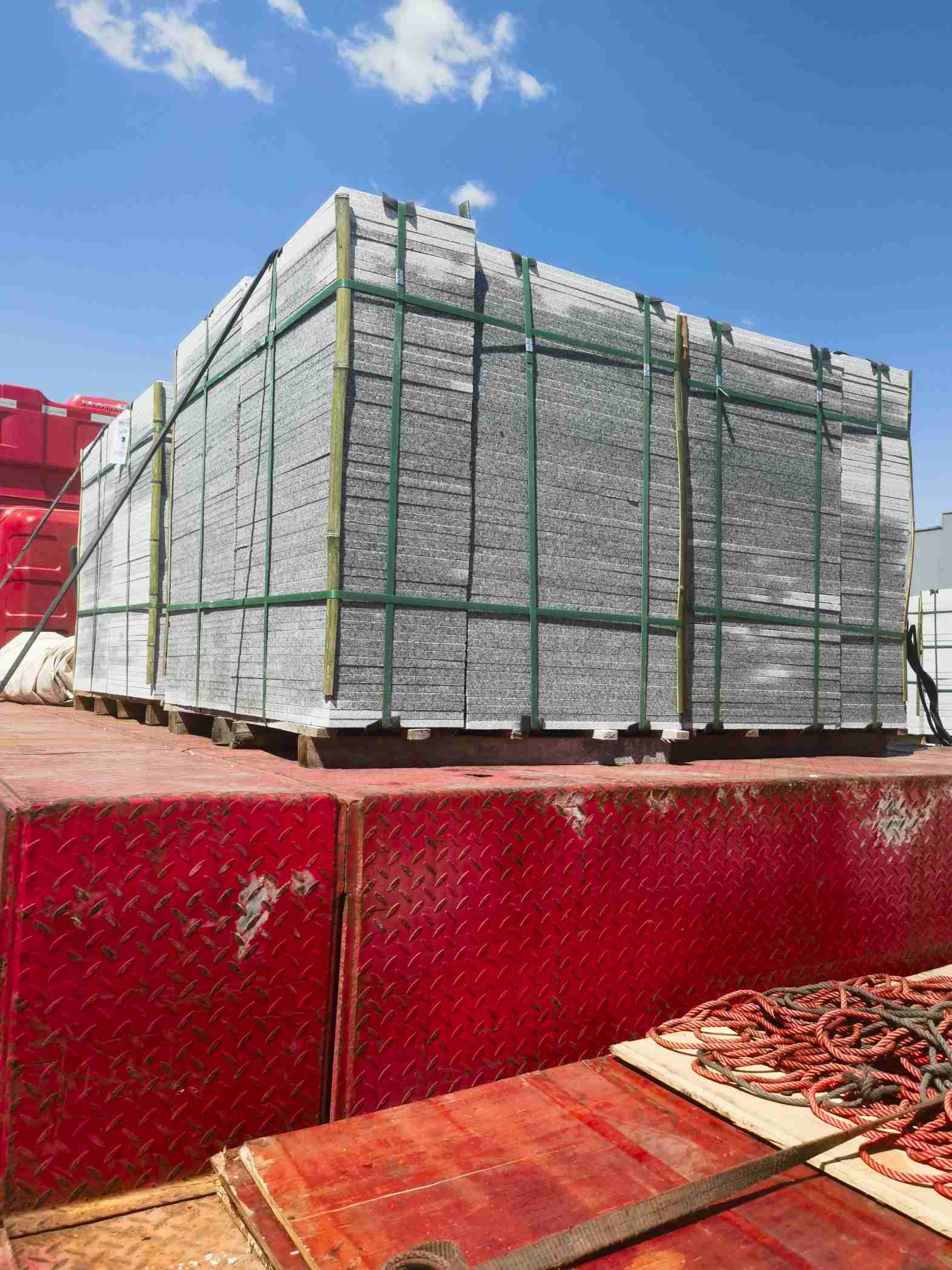 铁岭 芝麻白火烧规格板地铺石300*600/600*600