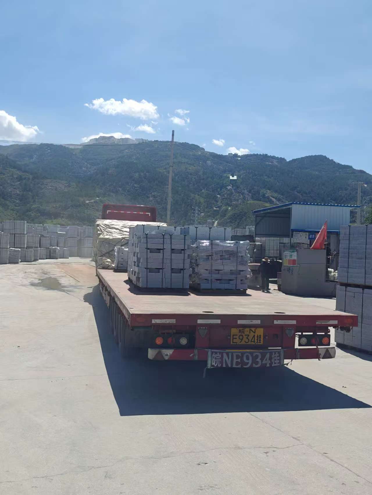 铁岭 芝麻白仿形路沿石，直形路沿石