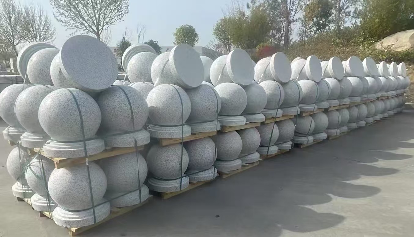 铁岭 白麻花岗岩石材圆球，石球，挡车球，隔离球，景观石球，风水球等