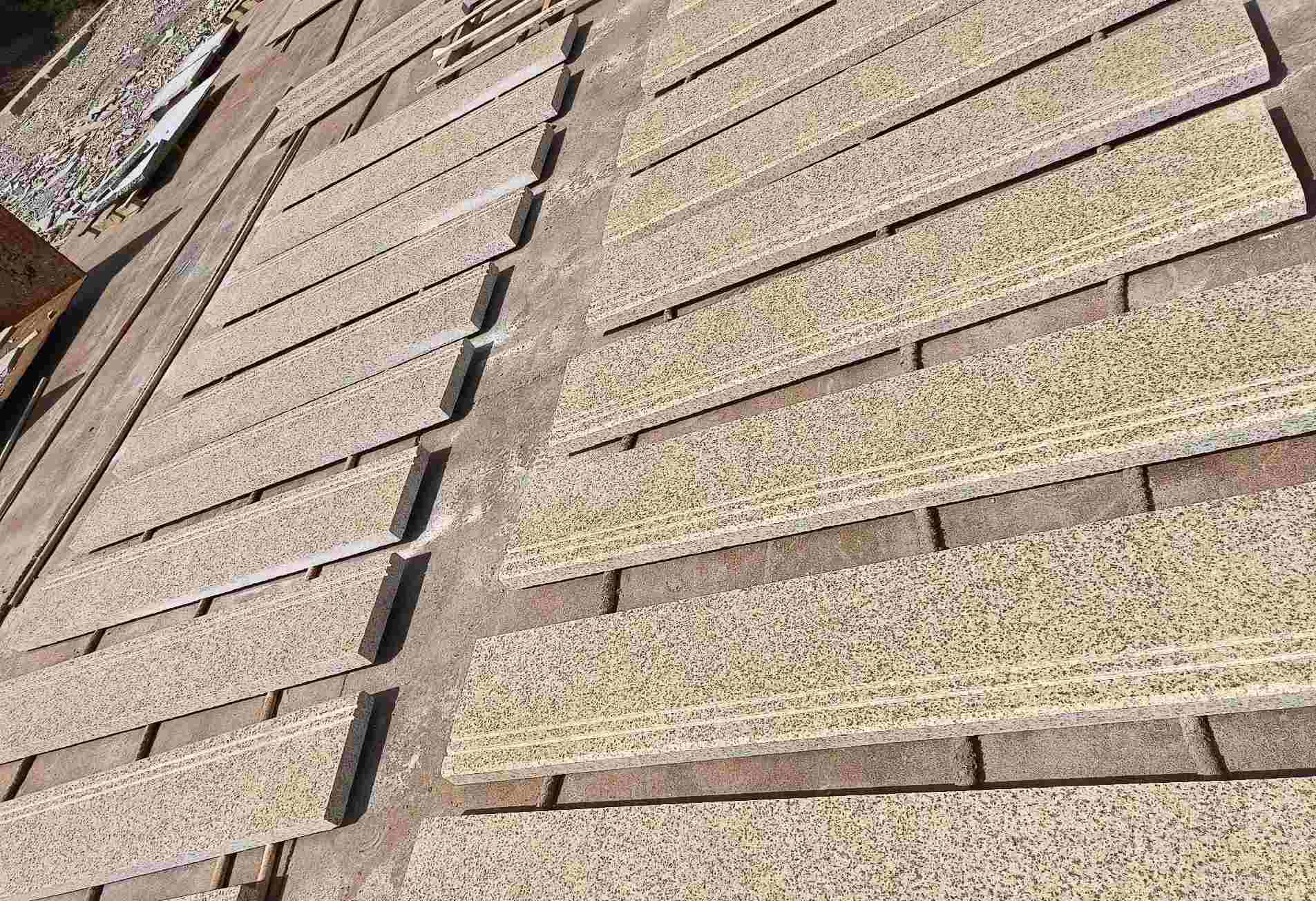 铁岭 黄金麻花岗岩光面楼梯踏步