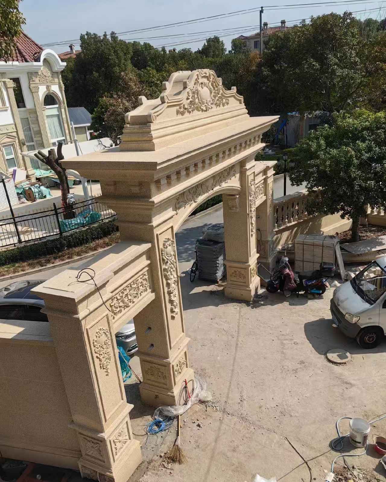 铁岭 黄金麻荔枝面花岗岩别墅门楼