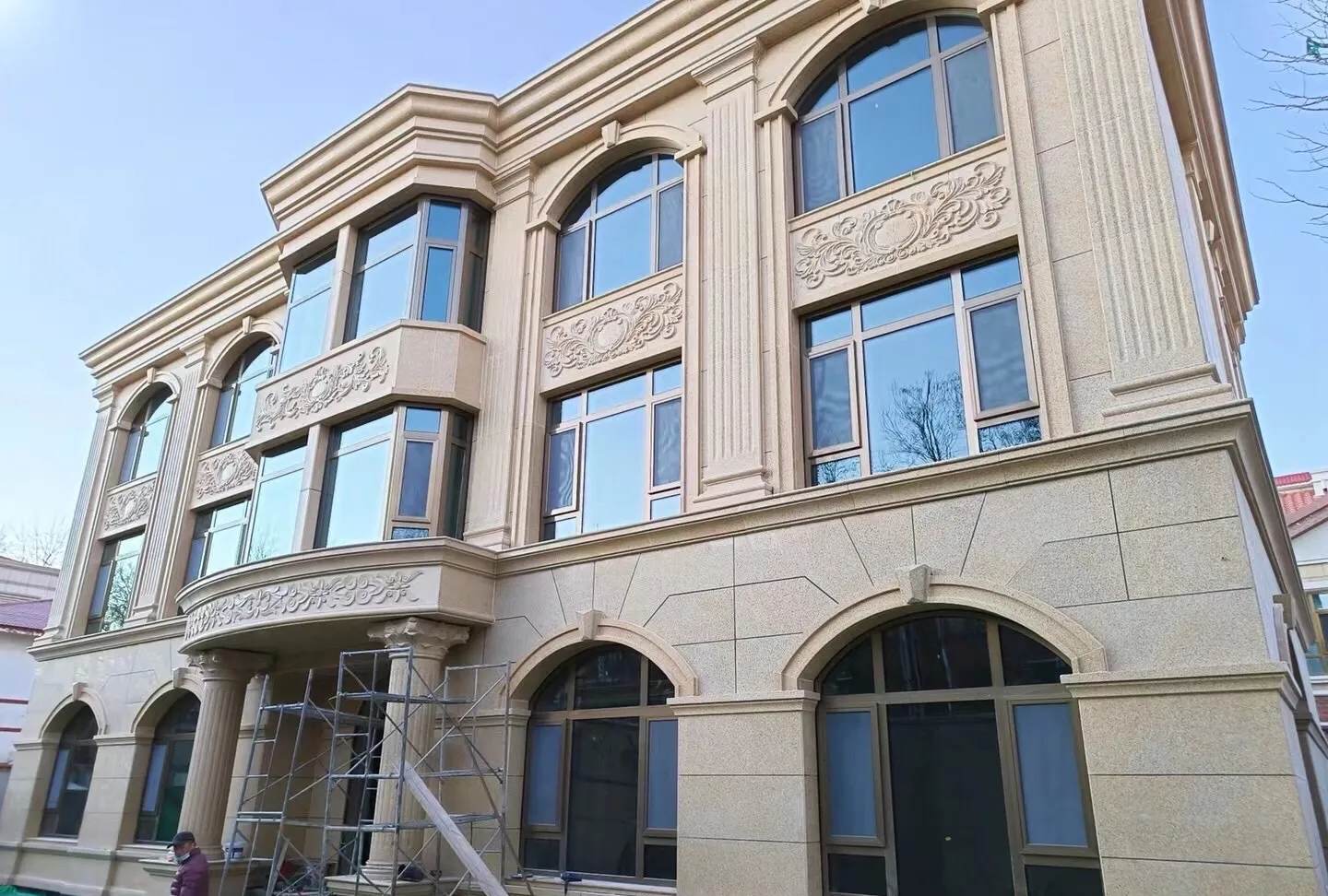 铁岭 黄金麻花岗岩别墅外墙干挂