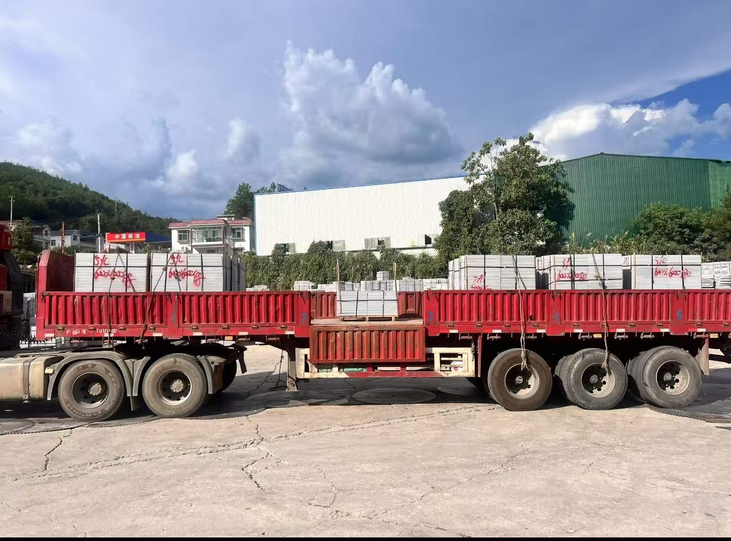 铁岭 芝麻灰花岗岩地铺石出货日常